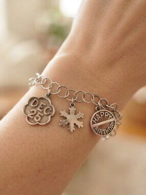 Elegant Vintage Sterling Silver Charm Bracelet